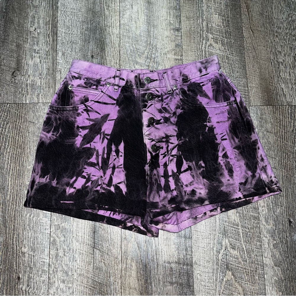 Vintage‎ Lee Denim 1980s Denim Mom Jean Shorts Purple Cutoff DIY